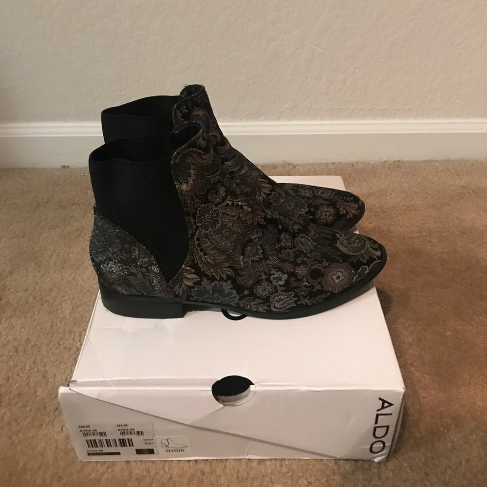 ALDO high ankle Chelsea boot